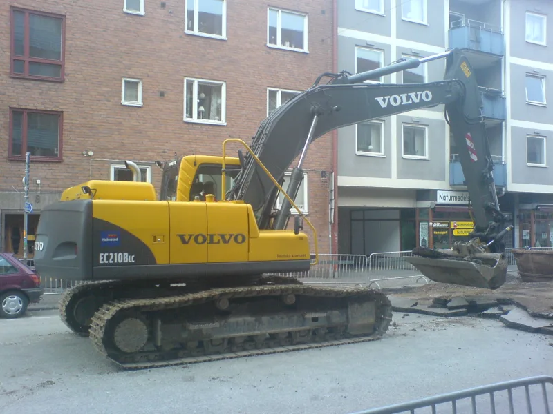 Excavadora Volvo EC210B